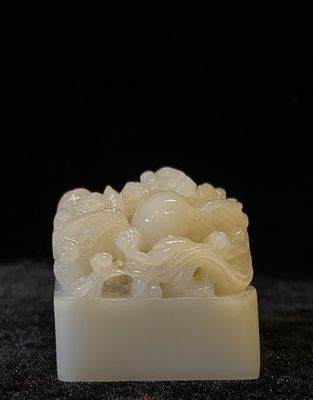螭戏球扁章